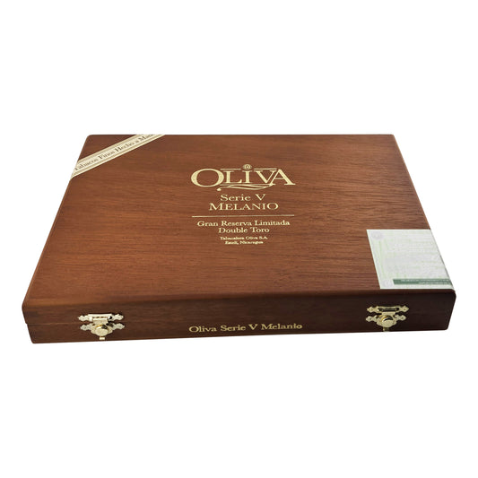 Oliva Serie V Melanio Double Toro